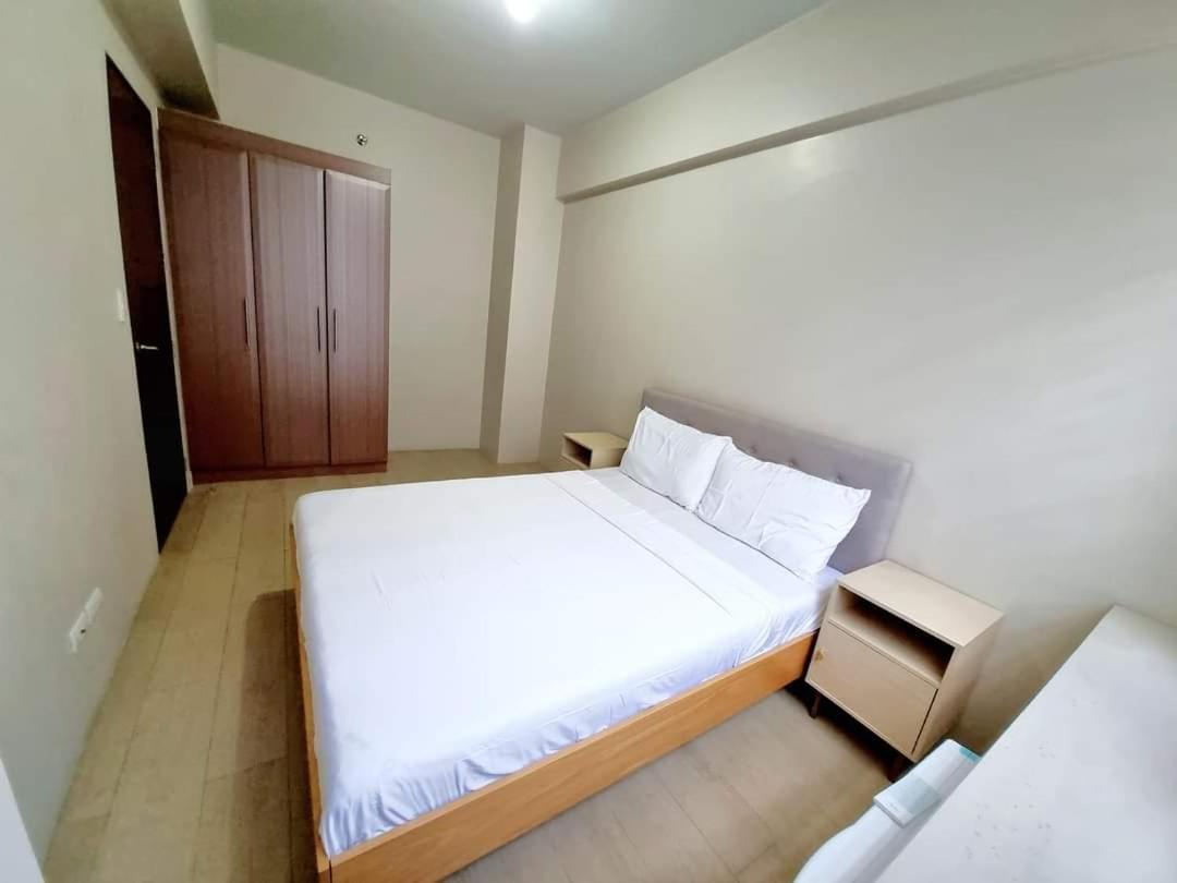 One Palm Tree Villas Manila Dış mekan fotoğraf